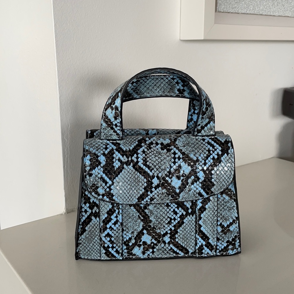 • mini blue snakeskin bag •